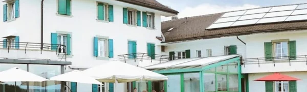 Seniorenpflege in Les Cullayes, Vaud