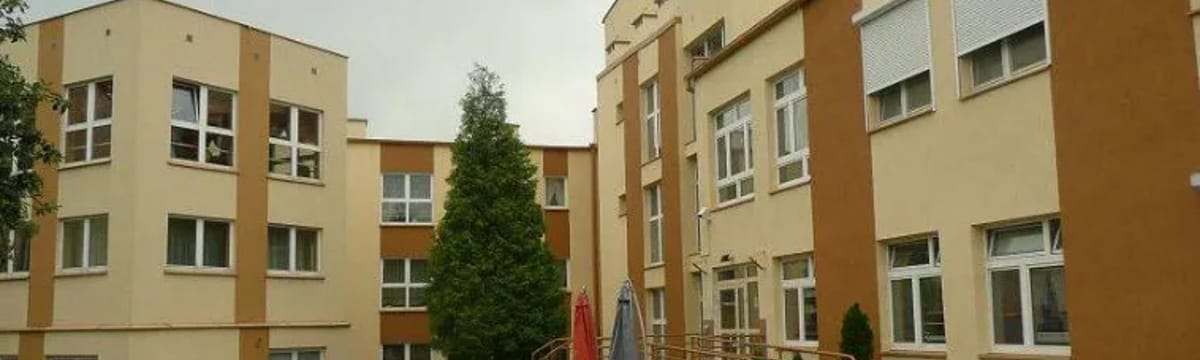 Opieka dla seniorów in Koniemłoty, Staszów