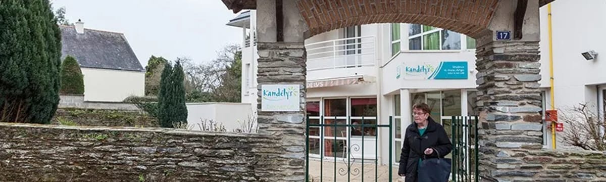 Soins aux Seniors in PLOERMEL, Bretagne