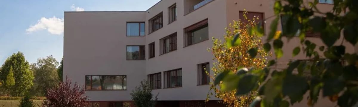 Seniorenpflege in Granges-Marnand, Vaud