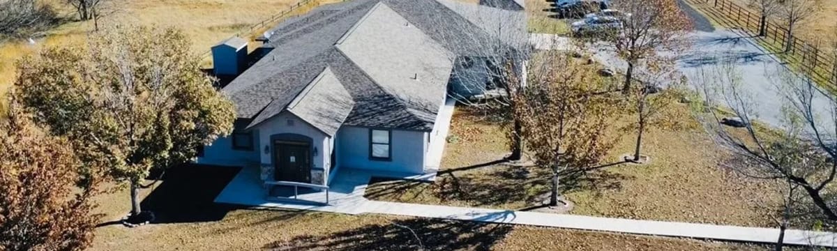 Senior Care in Lytle, TX