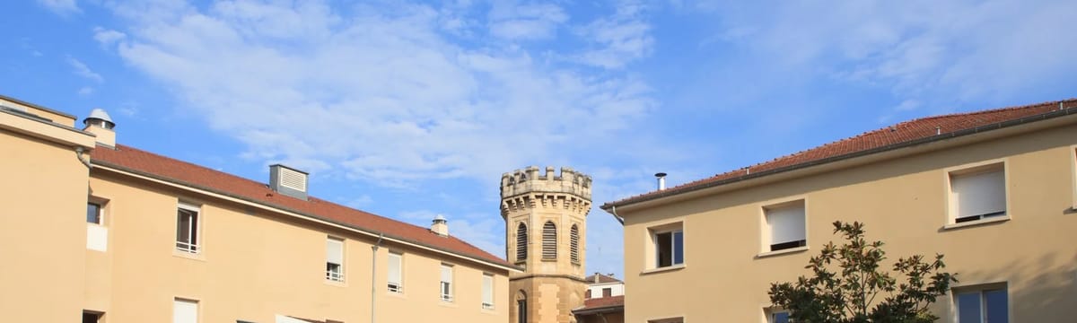 Soins aux Seniors in ROMANS SUR ISERE, Auvergne-Rhône-Alpes