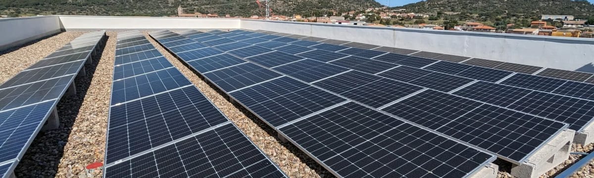 Hogar de Ancianos in Cenicientos, Madrid