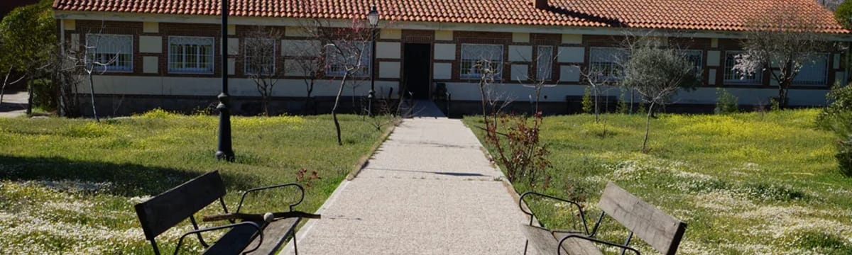 Cuidado de Mayores in Nombela, Castilla-La Mancha