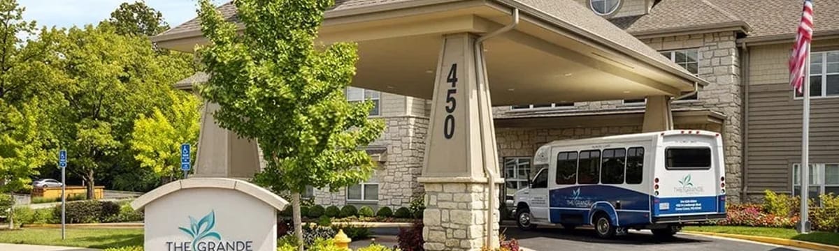 Senior Care in Creve Coeur, MO