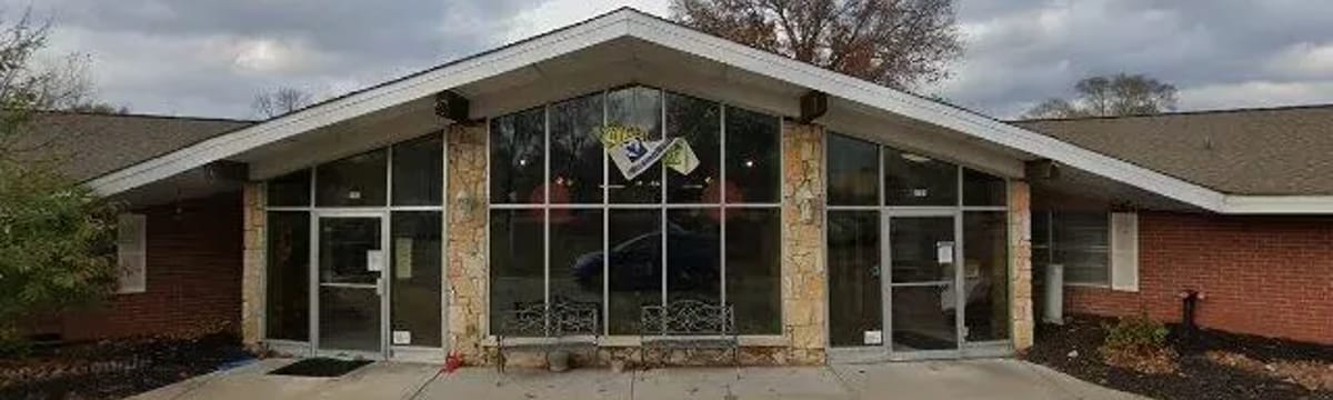 Nursing Home in Edwardsville, KS