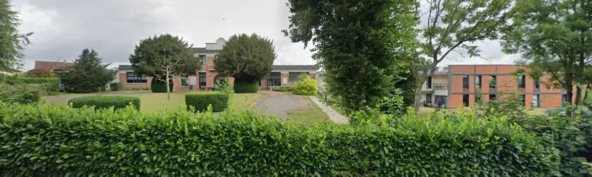 Soins aux Seniors in LA FEUILLIE, Normandie