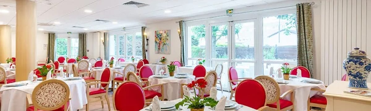 Soins aux Seniors in POISSY, Île-de-France