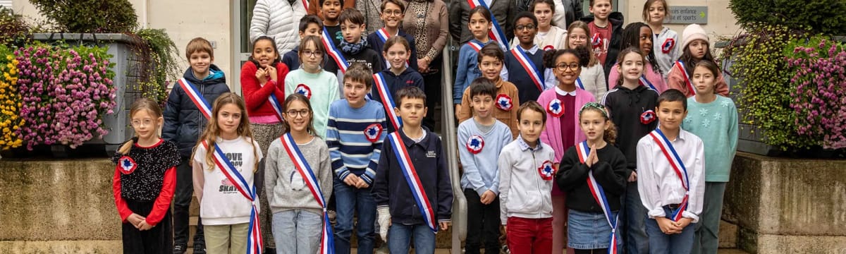 Soins aux Seniors in CHAMBRAY LES TOURS, Centre-Val de Loire