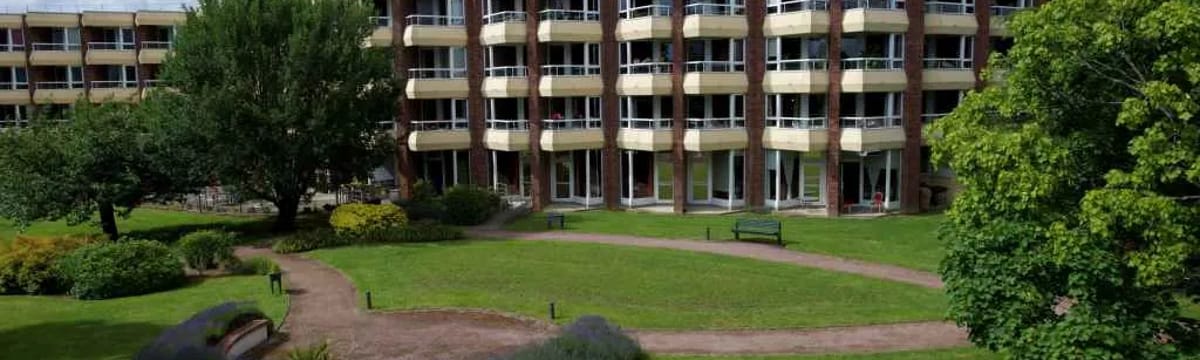 Soins aux Seniors in BONSECOURS, Normandie