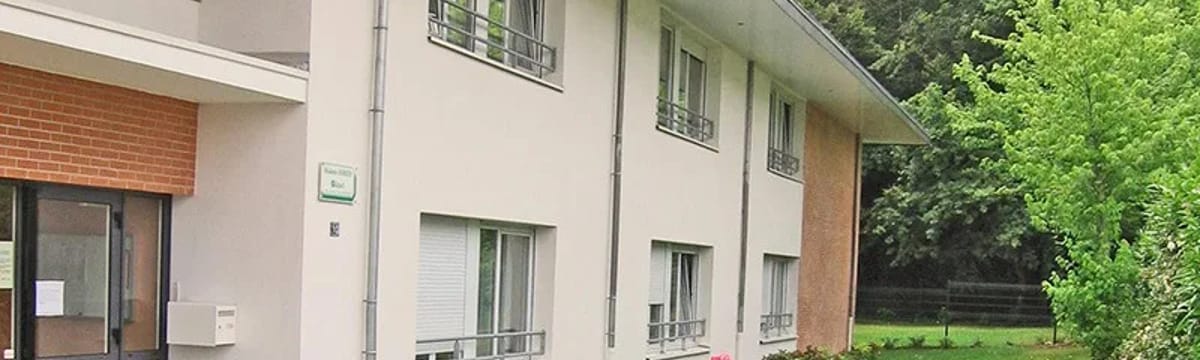 Soins aux Seniors in LANESTER, Bretagne