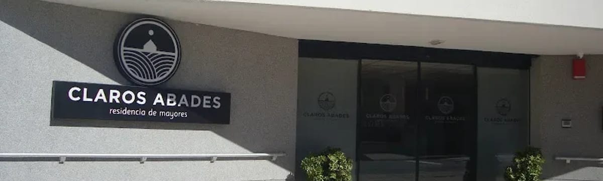 Hogar de Ancianos in Abades, Castilla y León