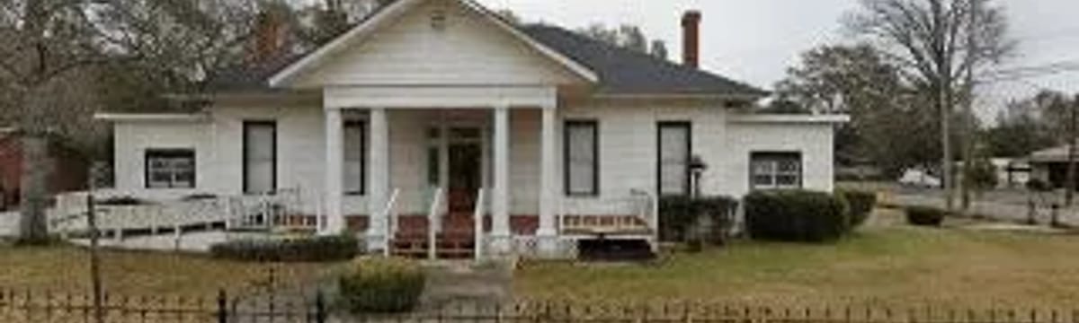 Senior Care in Headland, AL