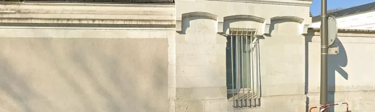 Soins aux Seniors in TOURS, Centre-Val de Loire