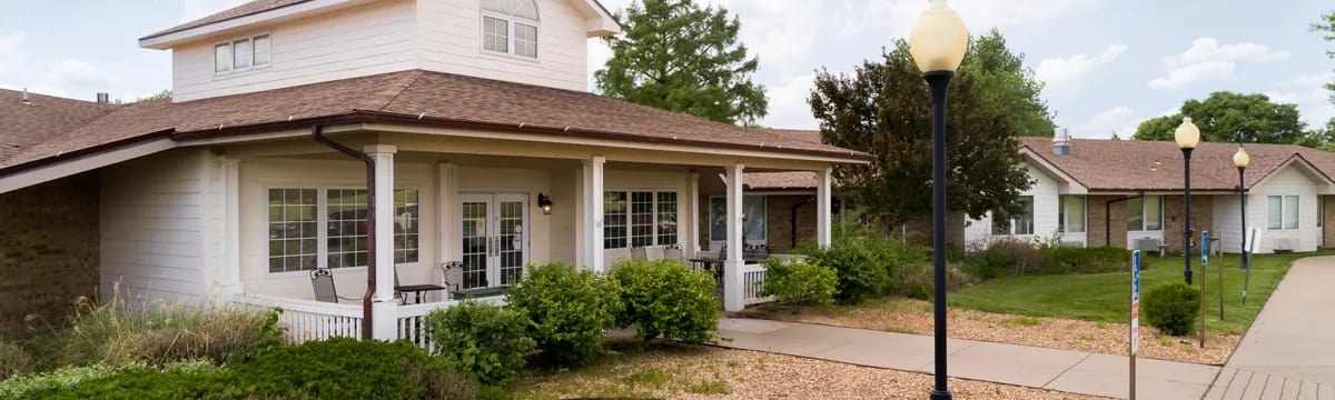Senior Care in Halstead, KS