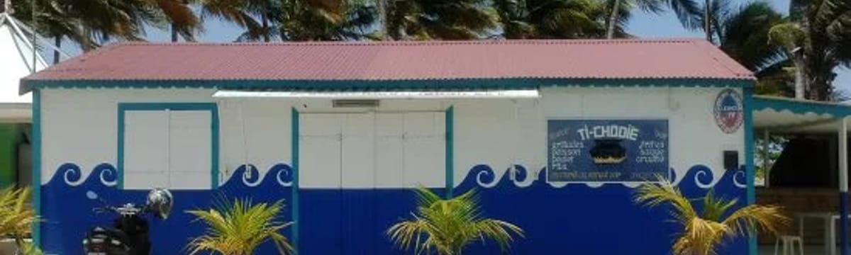 Soins aux Seniors in LA DESIRADE, Guadeloupe