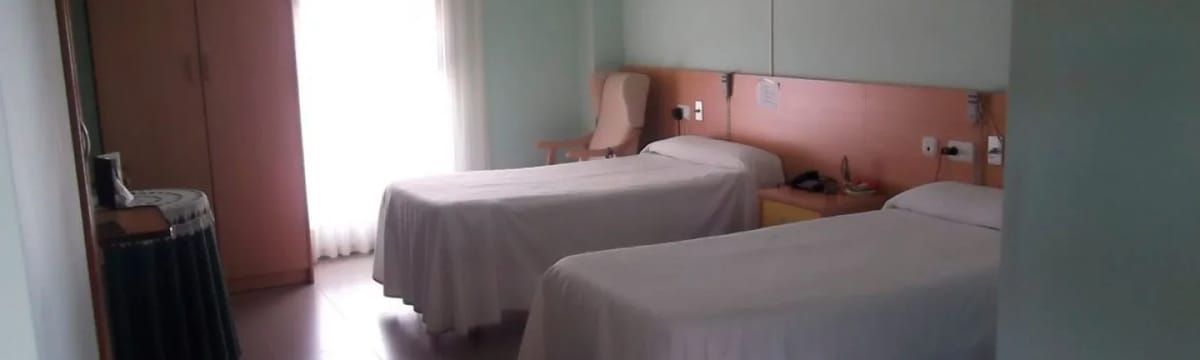 Cuidado de Mayores in Roales Del Pan, Castilla y León