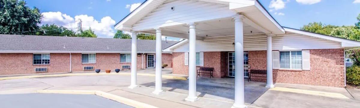 Memory Care in Adel, IA
