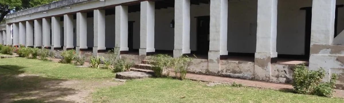 Cuidado de Mayores in Sinsacate, Córdoba