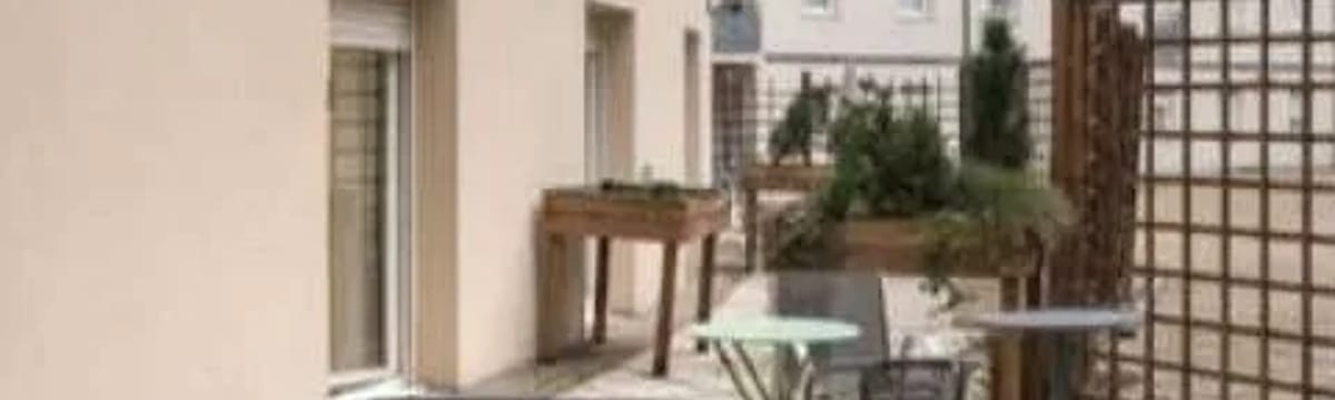 Soins aux Seniors in CLERMONT FERRAND, Auvergne-Rhône-Alpes