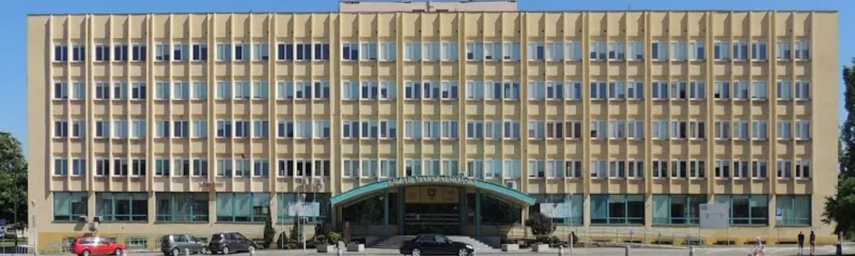 Opieka dla seniorów in Wrocław, Wrocław-Krzyki