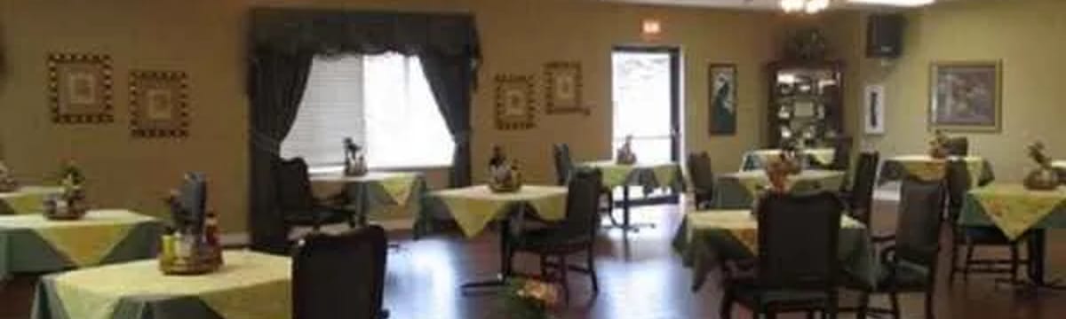 Senior Care in Macon, MO