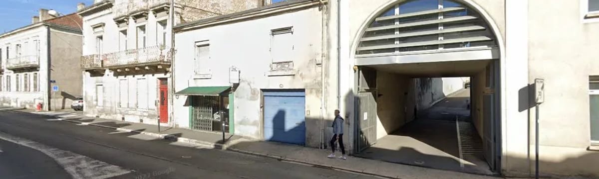 Soins aux Seniors in PERIGUEUX, Nouvelle-Aquitaine