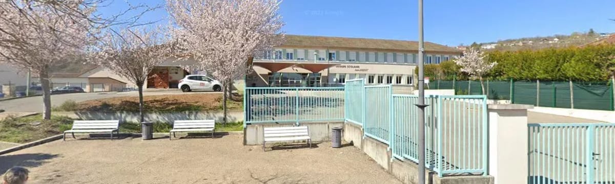 Soins aux Seniors in THISE, Bourgogne-Franche-Comté