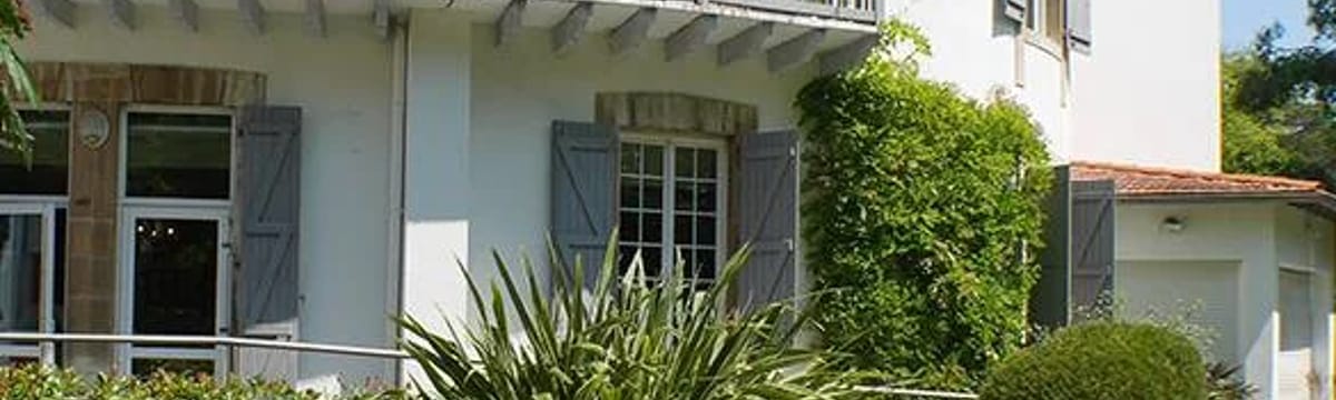 Soins aux Seniors in BIARRITZ, Nouvelle-Aquitaine