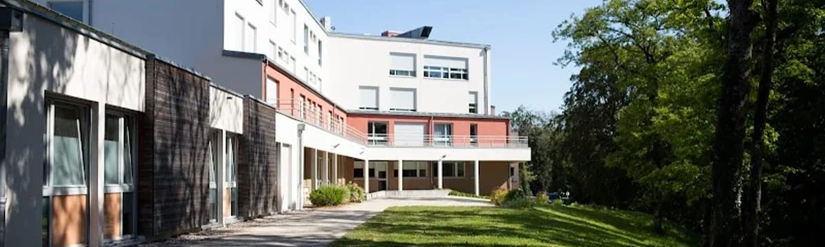 Soins aux Seniors in VANDOEUVRE LES NANCY, Grand Est