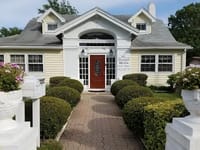 Forest Hills Guest Home