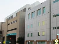 Aurora Sinai Medical Center