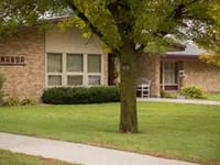 Gil-Mor Manor