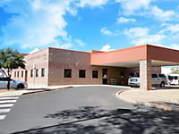 032565 Desert Dialysis Center South T