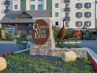 Cranes View Lodge  Llc