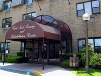 East Neck Nursing & Rehabilitation Center