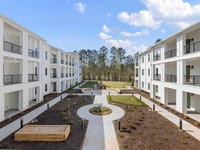 Claiborne At Newan Lakes, The