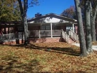Green Oaks Inn - Pepper House