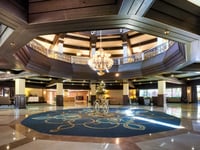 Inn at Freedom Village, The