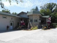 Bush Creek Manor