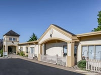 Eagle Pointe Healthcare Center