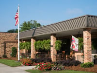 White Oak Manor - Newberry