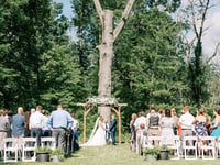 An Oak Grove Manor