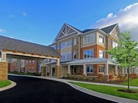 Travanse Living At Grayslake