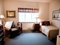 Cooks Hill Manor