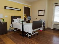 Colonial Manor Advanced Rehab & Healthcare