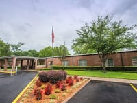 Mobile Nursing and Rehabilitation Center