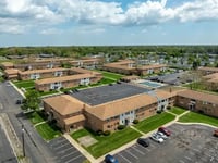 Carol Manor