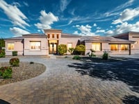 Valencia Home At 60Th