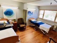 Desert Springs Health Care LLC